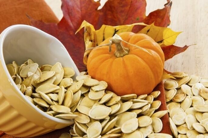 Pumpkin seeds for treatment and prevention of parasitic diseases